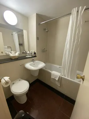Copthorne Tara Hotel London Kensington Camere Photos