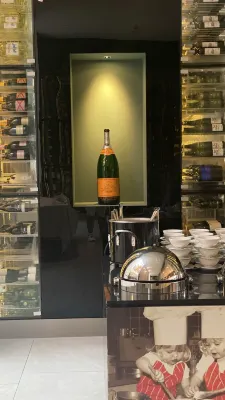 Van der Valk Hotel Düsseldorf Photos
