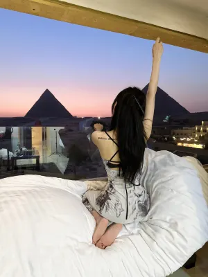 Egypt Pyramids Inn Rooms Photos