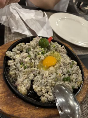Two Seasons Boracay Resort Restauration Photos