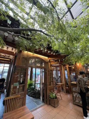 The Post Hotel Area Publik Photos