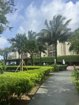 Dusit Princess Moonrise Beach Resort Extérieur Photos