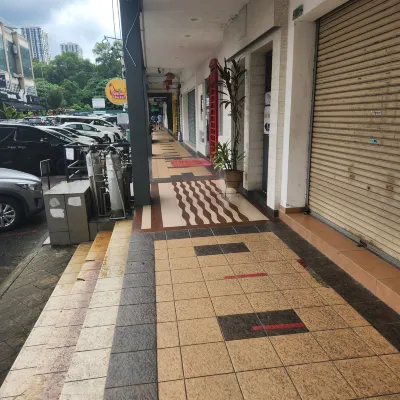 Bloommaze Boutique Hotel Puchong Photos