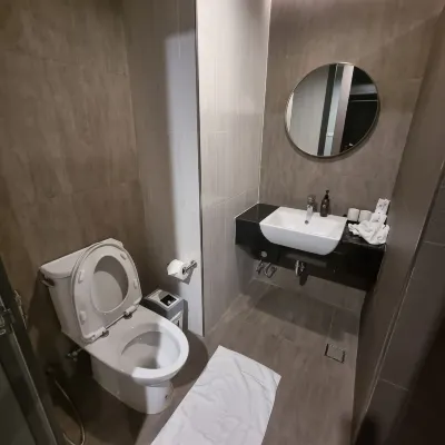 The Rise Suites Hotel, Chiang Mai الغرف Photos