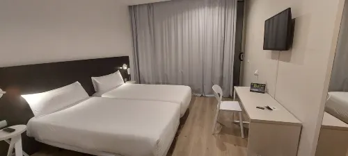 B&B HOTEL Cantanhede Coimbra Kamar Photos