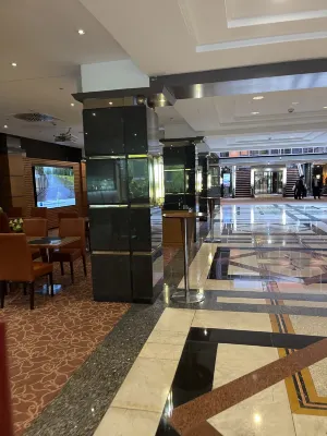 Lindner Hotel Dusseldorf Seestern - JDV by Hyatt Öffentliche Flächen Photos