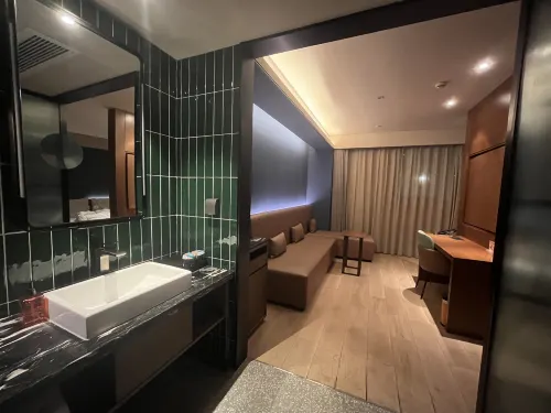 Orange Hotel (Hometown of Lu Xun, Shaoxing) Rooms Photos