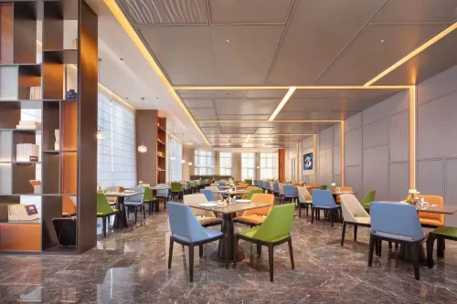 Hampton by Hilton Jiaxing Canal Dining Photos