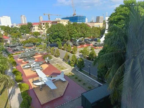 Eden Plaza Da Nang Hotel بالقرب من الفندق Photos
