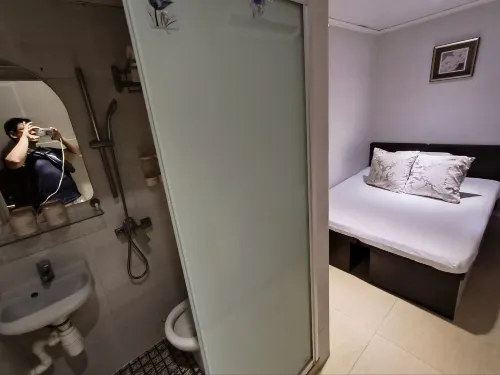 Hong Kong New Style Guest House Rooms Photos