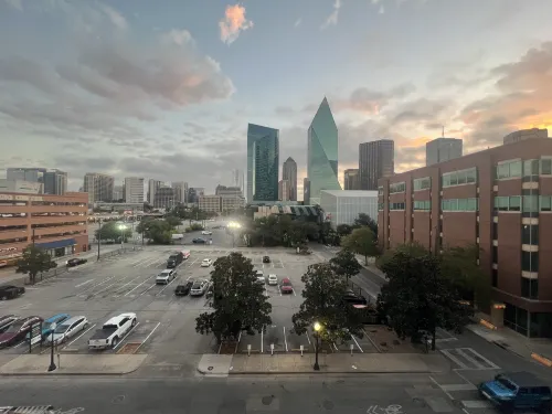 SpringHill Suites Dallas Downtown/West End À proximité de l'hôtel Photos