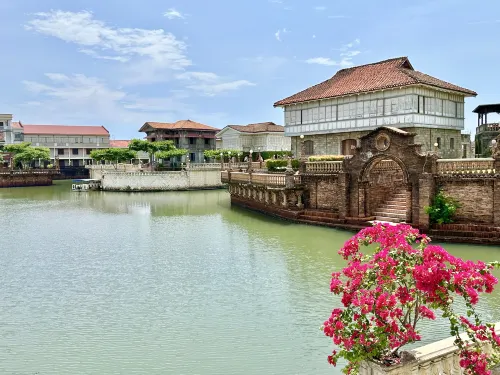 Las Casas Filipinas de Acuzar بالقرب من الفندق Photos