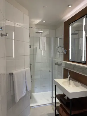 InterContinental Hotels Paris - Champs-ELYSÉES Etoile Camere Photos
