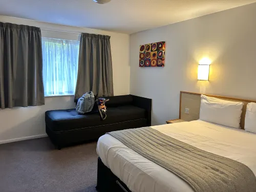 Days Inn by Wyndham Sutton Scotney South Zimmer Photos