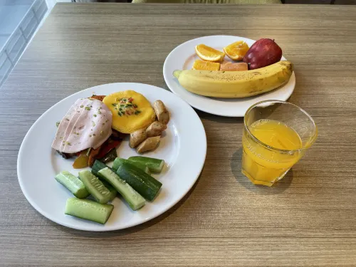Hampton by Hilton Dubai Al Barsha Restauration Photos