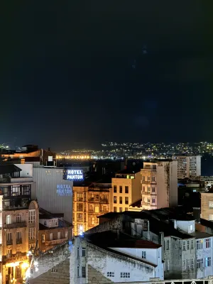 Occidental Vigo À proximité de l'hôtel Photos