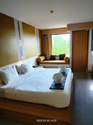 Peach Blossom Resort Phuket Rooms Photos