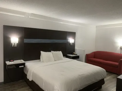 Quality Inn & Suites Airport Chambres Photos