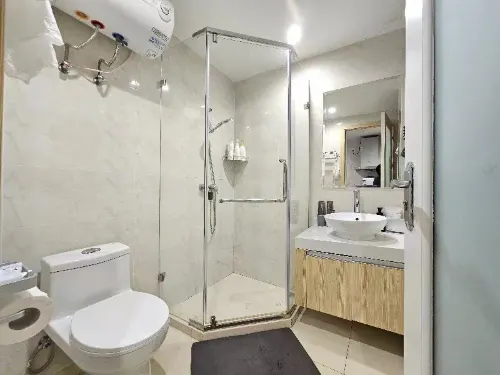 M.T.Life Kamar Photos