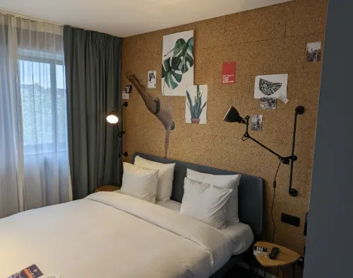 Conscious Hotel the Tire Station Camere Photos