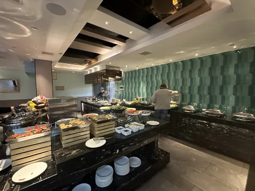 Jinjiang Inn Select (Shanghai Nanjing Road Pedestrian Street) Питание Photos
