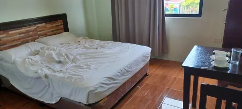 Adams View Hotel Номера Photos