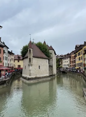 Hôtel Campanile Annecy Centre Gare À proximité de l'hôtel Photos