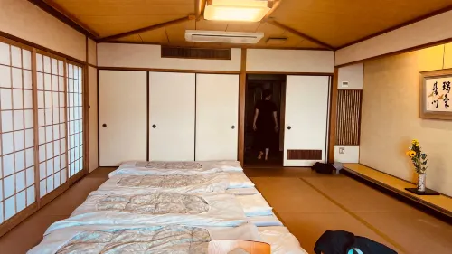 Hotel Kitanoya Zimmer Photos