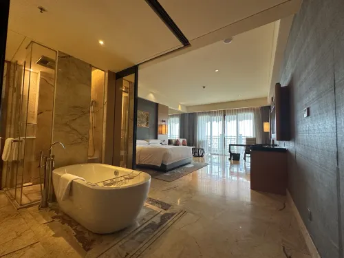 Haikou Marriott Hotel Rooms Photos