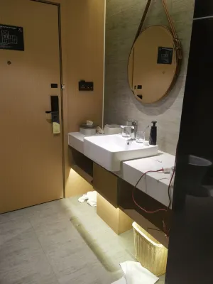 Atour Hotel, Liuliqiao, Beijing West Railway Station Rooms Photos