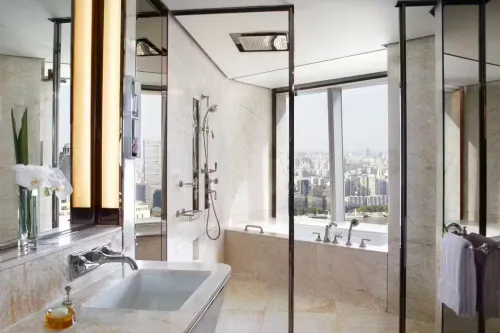 The Ritz-Carlton Shanghai, Pudong Chambres Photos