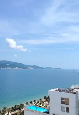 Khách sạn Meriton Xung quanh Photos