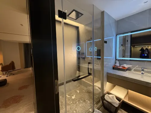 Howard Johnson Hotel Changsha Huanghua Airport Rooms Photos