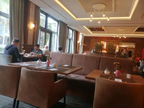 Hyperion Hotel Berlin Restauration Photos