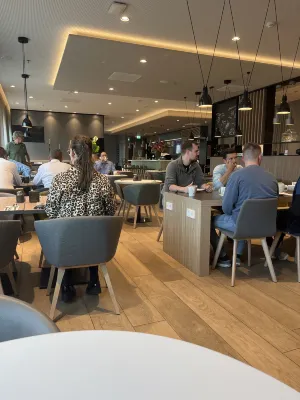 Holiday Inn Eindhoven Airport Restauration Photos