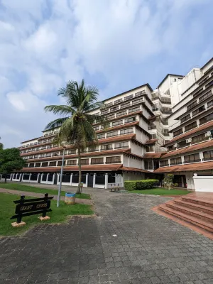 Resorts World Kijal Esterni Photos