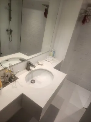 BelAire Bangkok Sukhumvit Rooms Photos