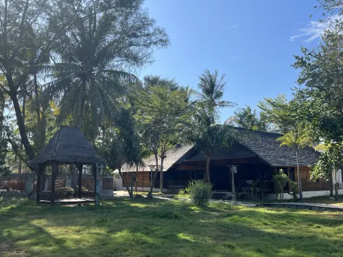 FRii Resort Gili Trawangan Dekat Hotel Photos