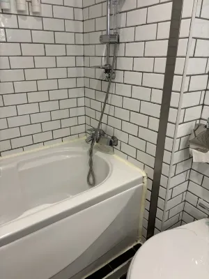 The Riverside Hotel Rooms Photos