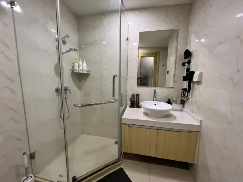 M.T.Life Kamar Photos