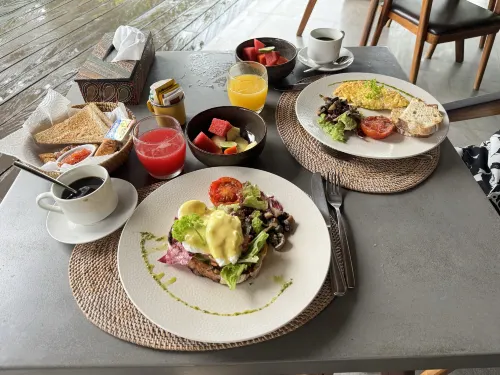 The Hidden Paradise Ubud Restauration Photos