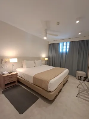 Santa Barbara Golf and Ocean Club Rooms Photos