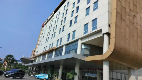 Swiss-Belhotel Airport Jakarta Extérieur Photos