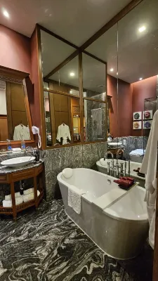 Chala Number 6 Camere Photos