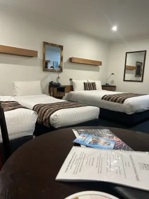 Quality Hotel Colonial Launceston Rooms Photos