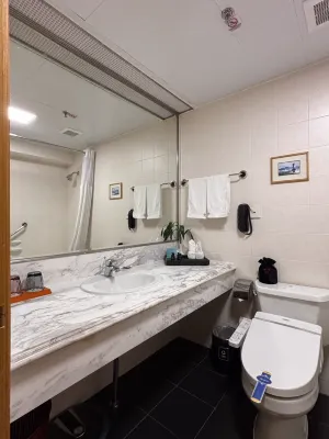 Mason Hotel Rooms Photos