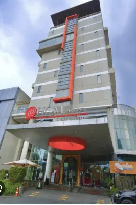 Hotel @HOM Semarang by Horison Eksterior Photos