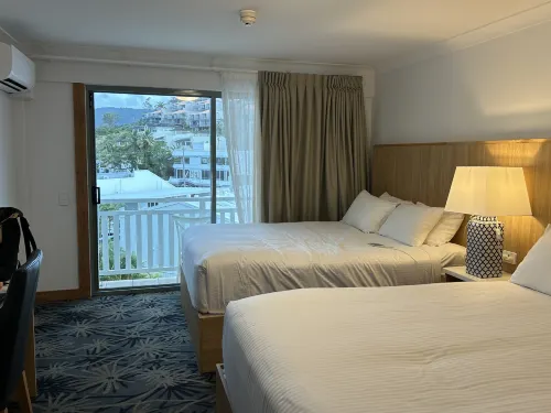 Airlie Beach Hotel Rooms Photos