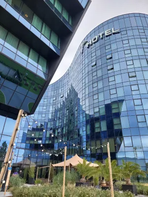 Van der Valk Hotel Gent Extérieur Photos