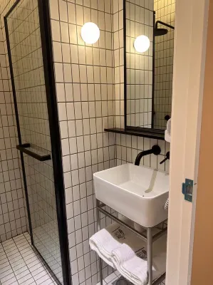 Hi Cozy International Youth Hostel (Nanjing East Road And The Bund) Rooms Photos